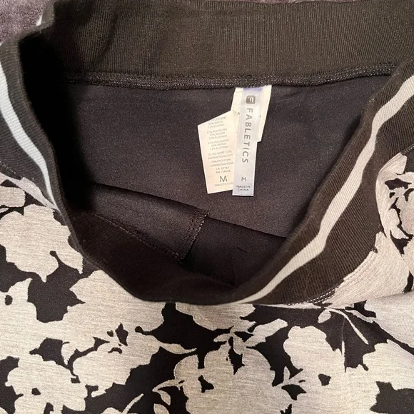 Fabletics Shine On Allie Sport Skirt Athleisure Athletic Wear Casual Large - Picture 3 of 4